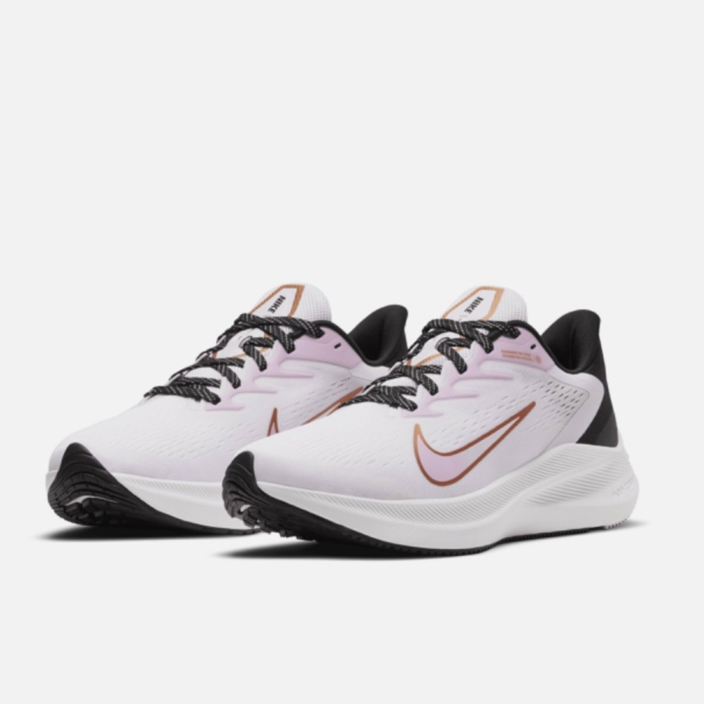 Nike Air Zoom Winflo 7